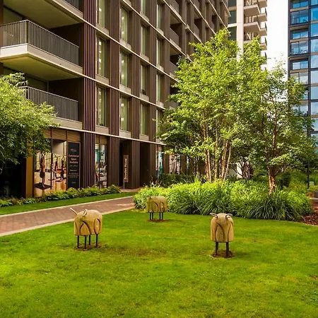 Battersea Power Station 2 Bed Close To Harrods London Exterior photo