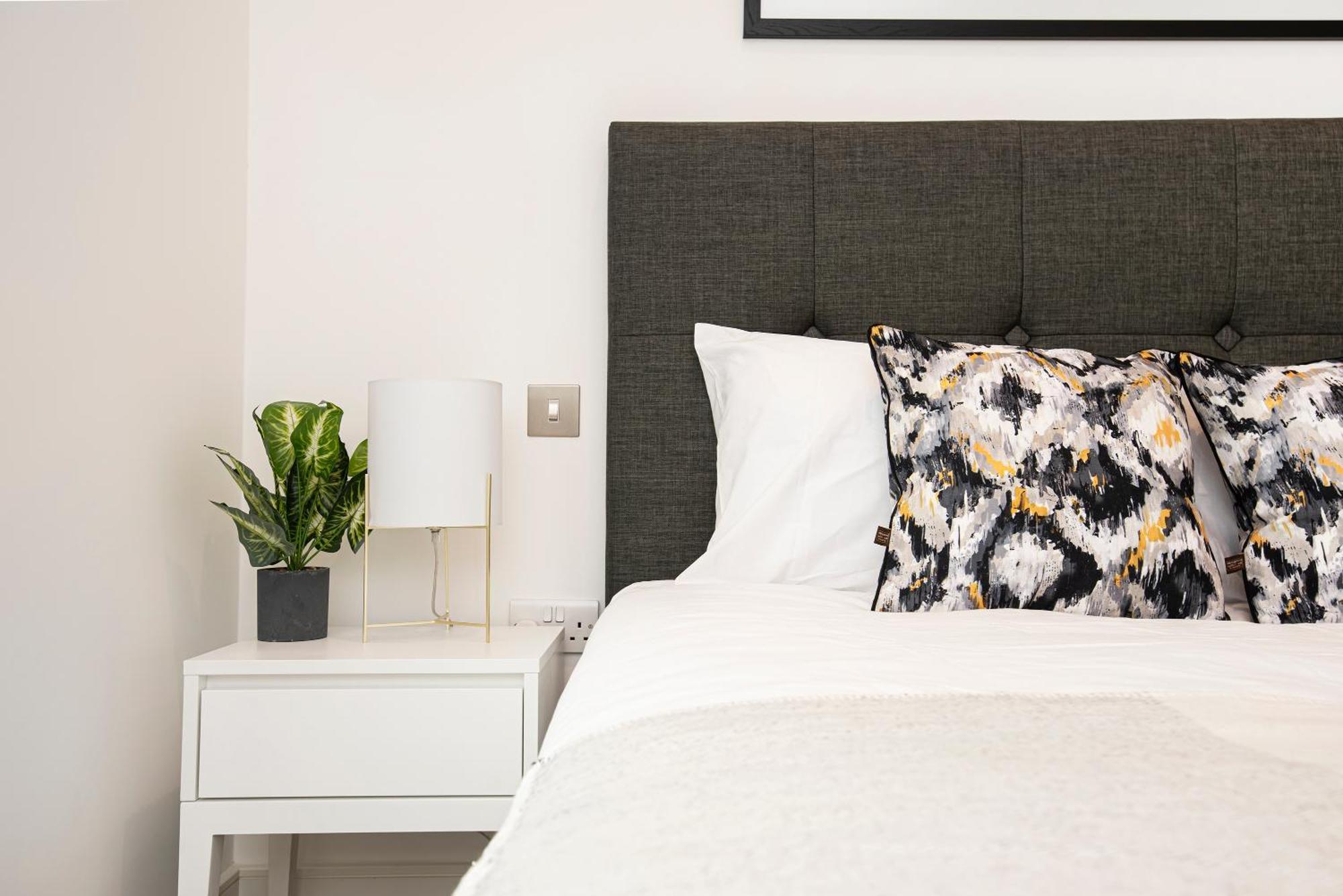 Battersea Power Station 2 Bed Close To Harrods Апартаменты Лондон